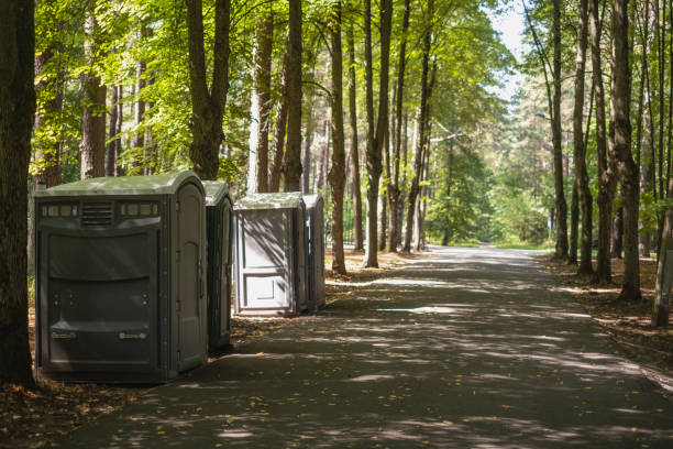 Best Porta potty delivery and setup  in Yellville, AR