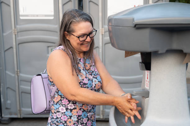Best Emergency porta potty rental  in Yellville, AR